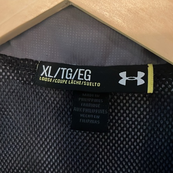 Jacket - Picture 3 of 5